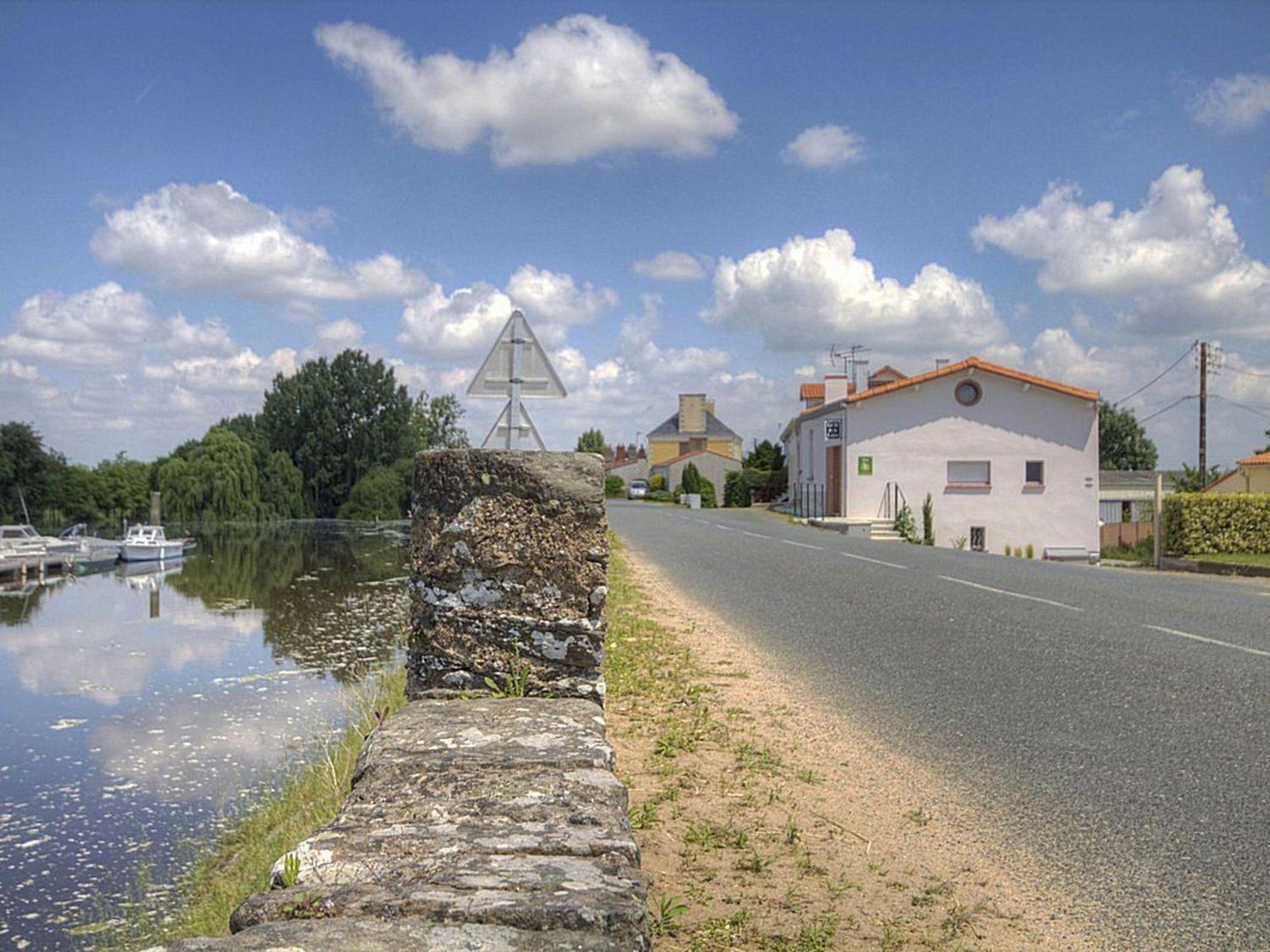 Gite A Proximite De La Loire Avec Wi-Fi Et Equipement Bebe - Fr-1-306-814 La Chapelle-Basse-Mer المظهر الخارجي الصورة